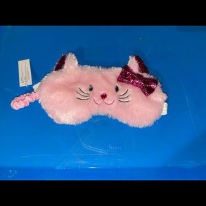 Kitty face mask